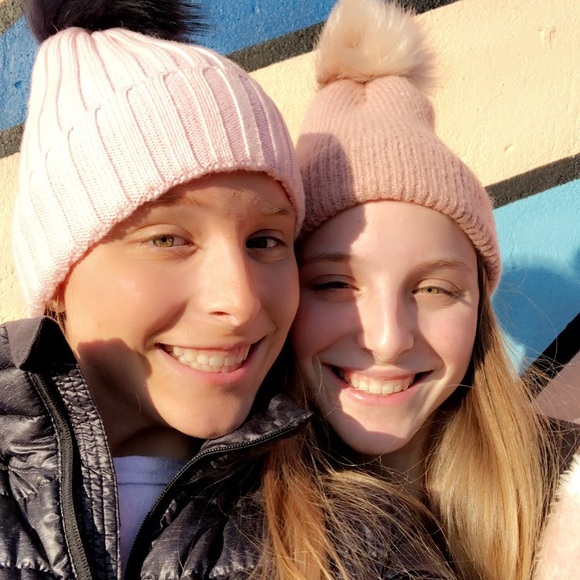 Meet your Posher, Maddie - Picture 1 of 1